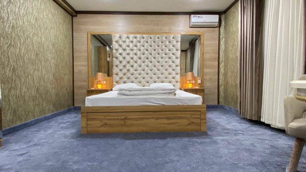 Jinju Hotel Tashkent Bagian luar foto