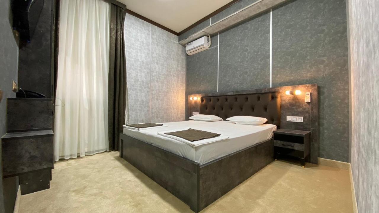 Jinju Hotel Tashkent Bagian luar foto